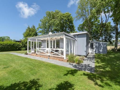  Modern holiday home with large garden in Sint Maartensvlotbrug
