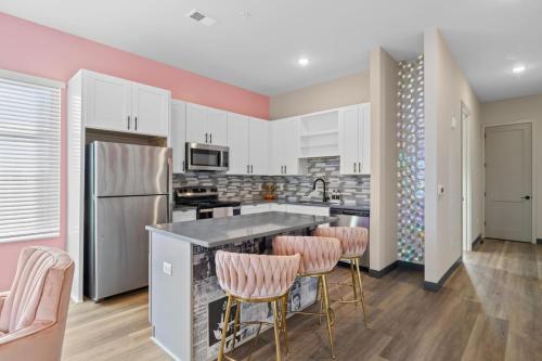 Cozy 2BR in the Heart of Music City in Nashville, USA