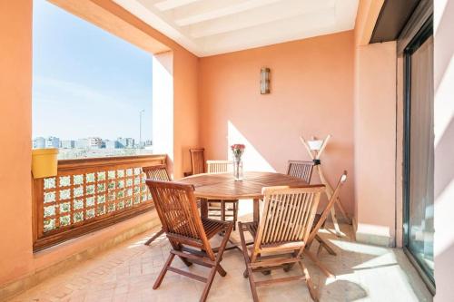 Marrakech flat with swimming pool & sunny garden, Марракеш (фото 3)