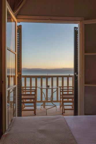 Family Two-Bedroom Apartment with View