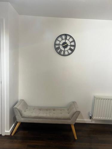 New Manchester City Getaway House with 2 FREE Parking, Manchester (photo 7)