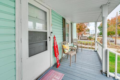 1 Mi to Stadium Home with Porch in Greenville! in Wilson Acres