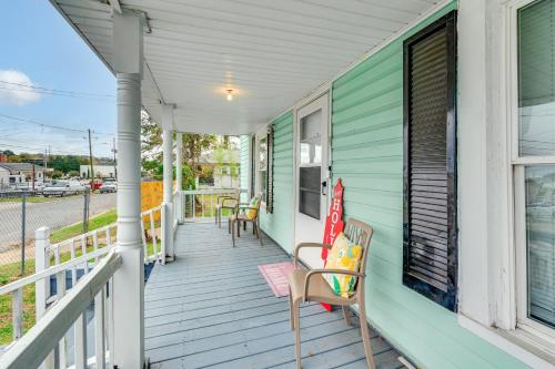 1 Mi to Stadium Home with Porch in Greenville! in Wilson Acres