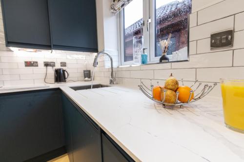 Cocina, Charming Home in Bromsgrove - Perfect for Groups in Bromsgrove