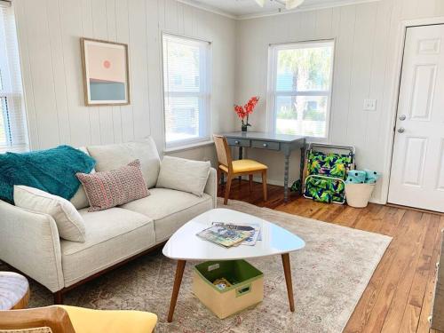 Be A Nomad - Beach Bliss - House Perfect for Grps