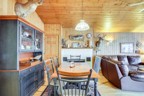 Scenic Cabin w/ Private Beach in Crosslake! in Crosslake (MN)