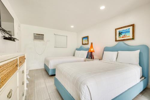 Oceanfront Resort Studio with Pool on Long Key! in Layton, USA