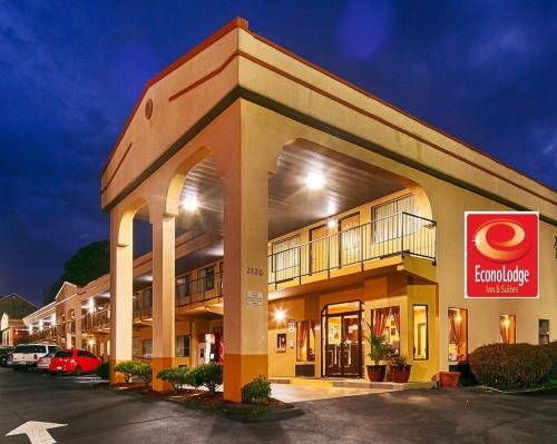 Econo Lodge Inn&Suites - Hotel - Fort Oglethorpe