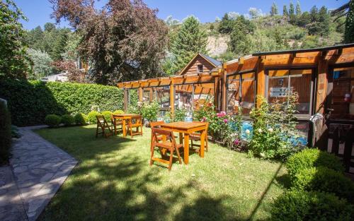 Cabanas Antuken - Piscina Cubierta - in San Martin De Los Andes