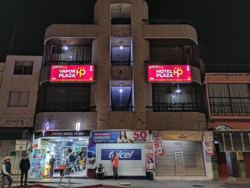 HOTEL y Vapor PLAZA