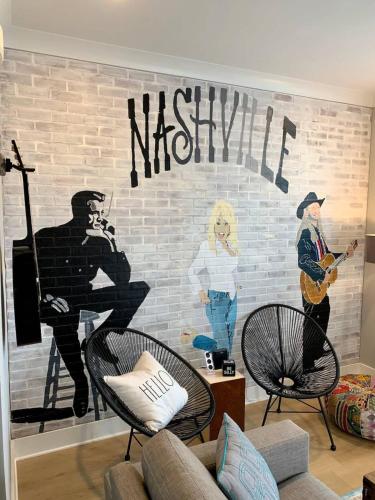 Live With Legends in Nashville, USA