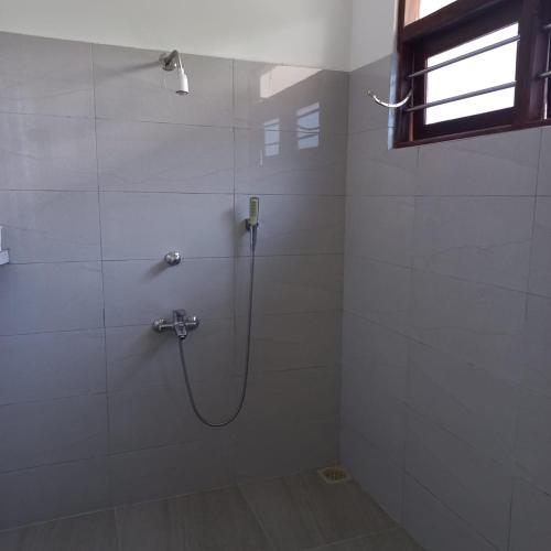 Triple Room with Balcony image 2