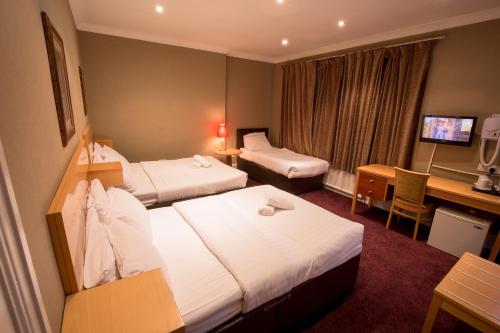 The Newham Hotel