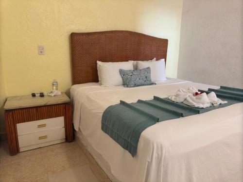 Superior Double Room image 6
