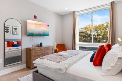 1BD - Sleeps 4 - Harbor Views - Near Fish Town- thumb 3