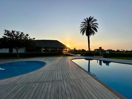 Peldbaseins, Cozy Home with Huge Lawn and Pool - WiFi in Chincha Alta
