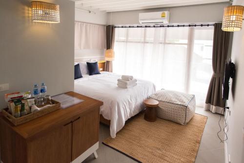 room detail thumbnail 0