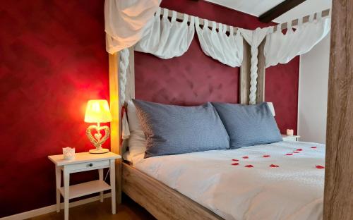  Love room romantique avec jardin et Jacuzzi in Prez-vers-Siviriez