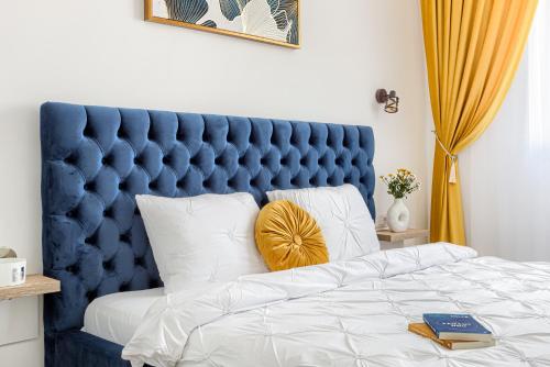 ARI - AFI Mall Luxurious Apartments with Free Parking, Арад