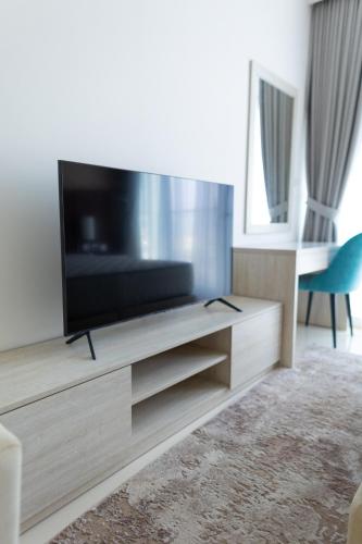 Seven Palm Residences Palm Jumeirah by Happy Season, Дубай (фото 8)