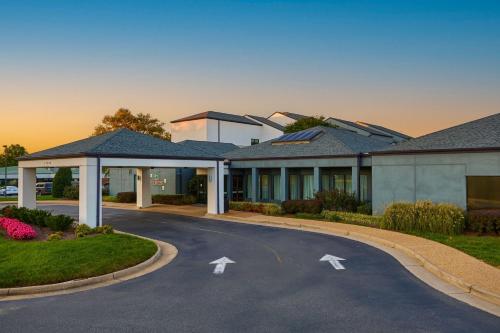 Courtyard by Marriott Fairfax Fair Oaks in Fairfax, USA