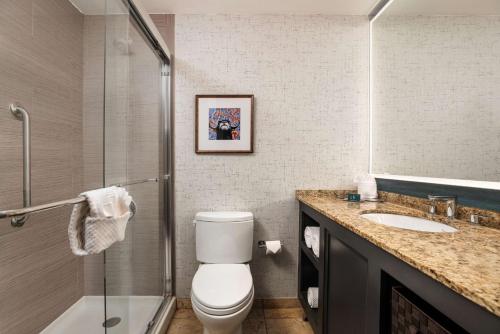 DoubleTree Suites by Hilton Austin Room Type - Two Queen One Bedroom Stovetop Suite