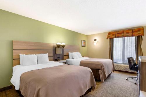Quality Inn Raleigh Downtown - image 10