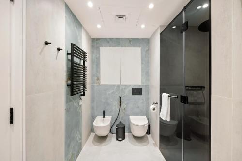 Ferrari Inspired Modern 3BHK with maids room and Full Sea View, Dubai (photo 6)