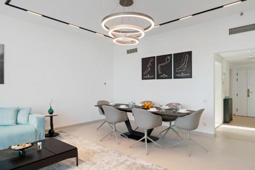 Ferrari Inspired Modern 3BHK with maids room and Full Sea View, Dubai (photo 10)