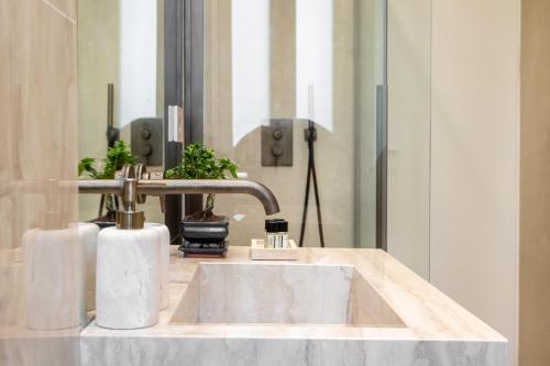 Skylife Minimalist Boutique Apartment, Rzym (zdjęcie 3)