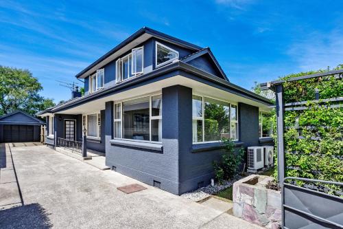 Park View - Spacious Inner City - 4 bedrooms - 2 bathrooms, Invercargill