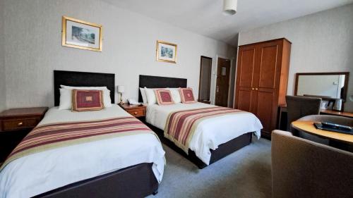 The Hydro Hotel - image 8