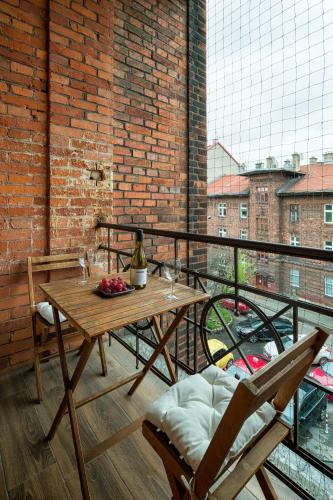 Discover Krakow Apartments - Lubicz St - Loft - Next to Main Station, AC 4
