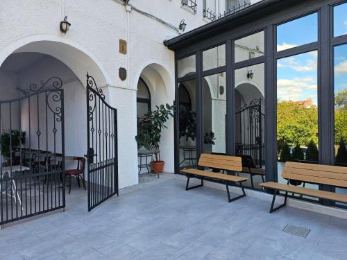 Hotel Apollonia - image 3