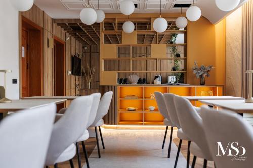 Hotel Brasov - image 13