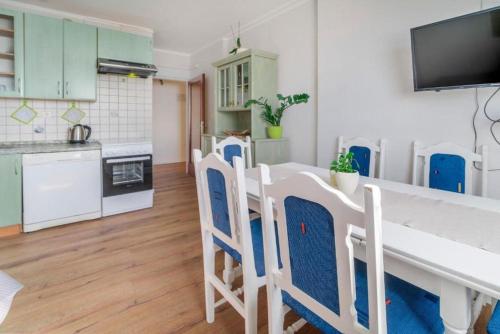 Two-Bedroom Apartment image 8