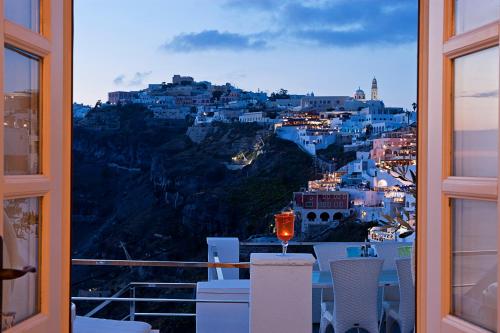 1809 Villa by Thireas, Fira (photo 5)