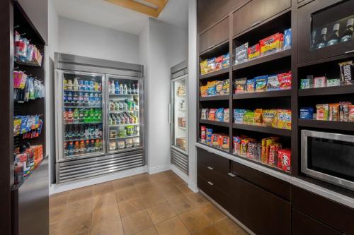 Courtyard by Marriott Auburn - image 10