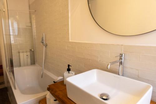Giuliana Apartment Vatican, Рим (фото 5)