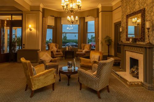 Lobby, Best Western Lansdowne Hotel in Eastbourne