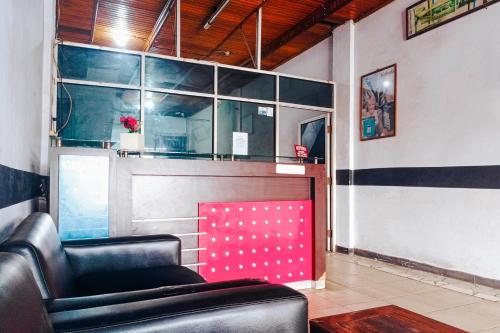 Vestíbul, RedDoorz @ Hotel Island Bengkulu in Muara Bangka Hulu