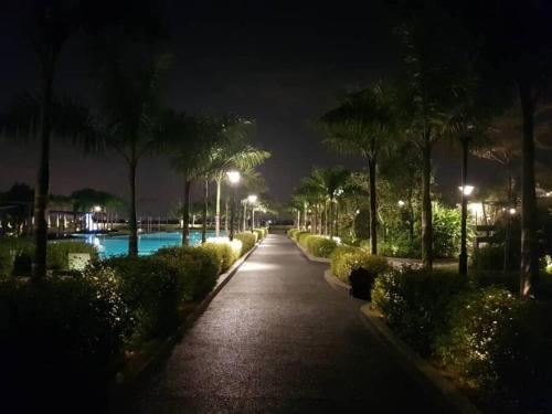 Skyview Penthouse Green Haven Skyview Penthouse Green Haven