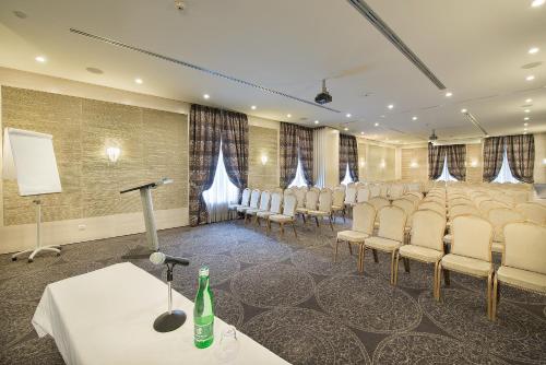 LOFT Premium & Wilson Palace - image 14