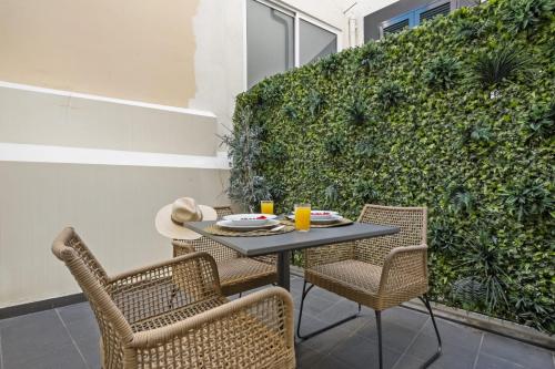 Funchal Tropical Apartments by Homie 4