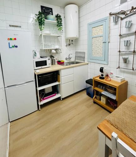 Céntrico piso con aparcamiento gratuito Céntrico piso con aparcamiento gratuito