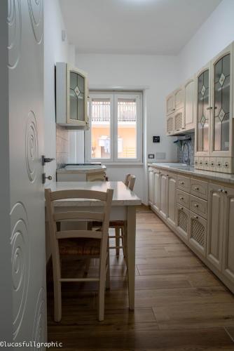 Sophie's Choice - image 10