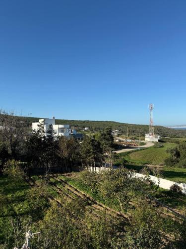 Skats, Villa Jade in El Alia