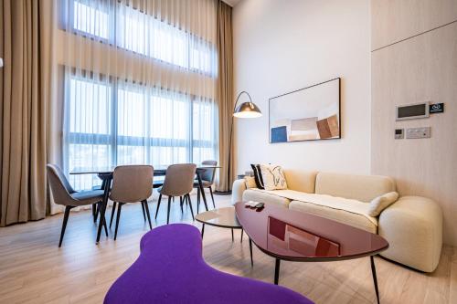 Yeosu Castle Deart in Sijeon-dong