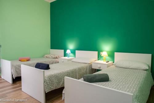 Sophie's Choice - image 12