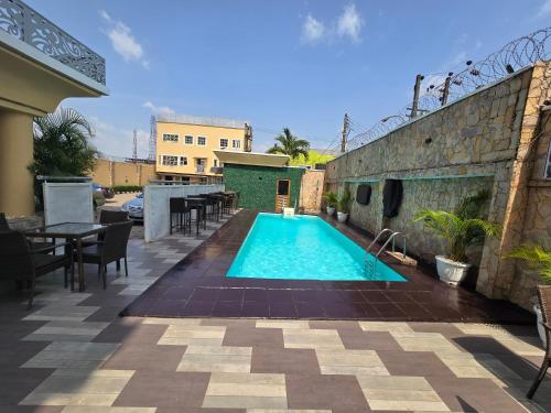 Presken K-ONE in Onigbongbo